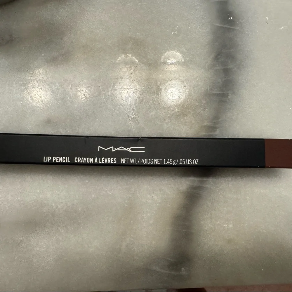 MAC Lip Pencil in Cork - Full Size - NEW - Picture 1 of 2